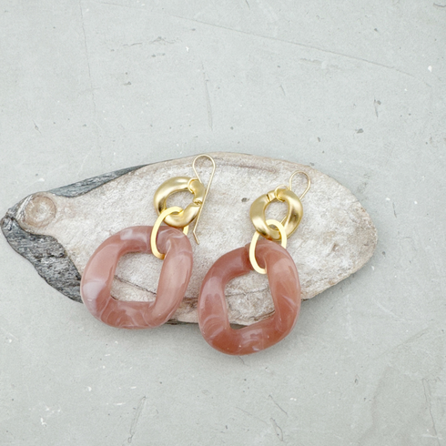 PINK LINK EARRINGS| עגילים ארוכים