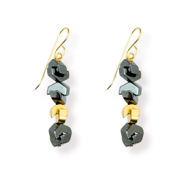 TICA EARRINGS BLACK| עגילים