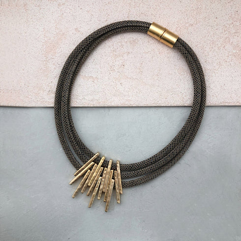 SALL MOCHA SET |שרשרת ועגיל תואם בציפוי זהב