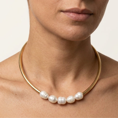 GISEL NECKLACE PEARL| שרשרת צ׳וקר עם פנינים